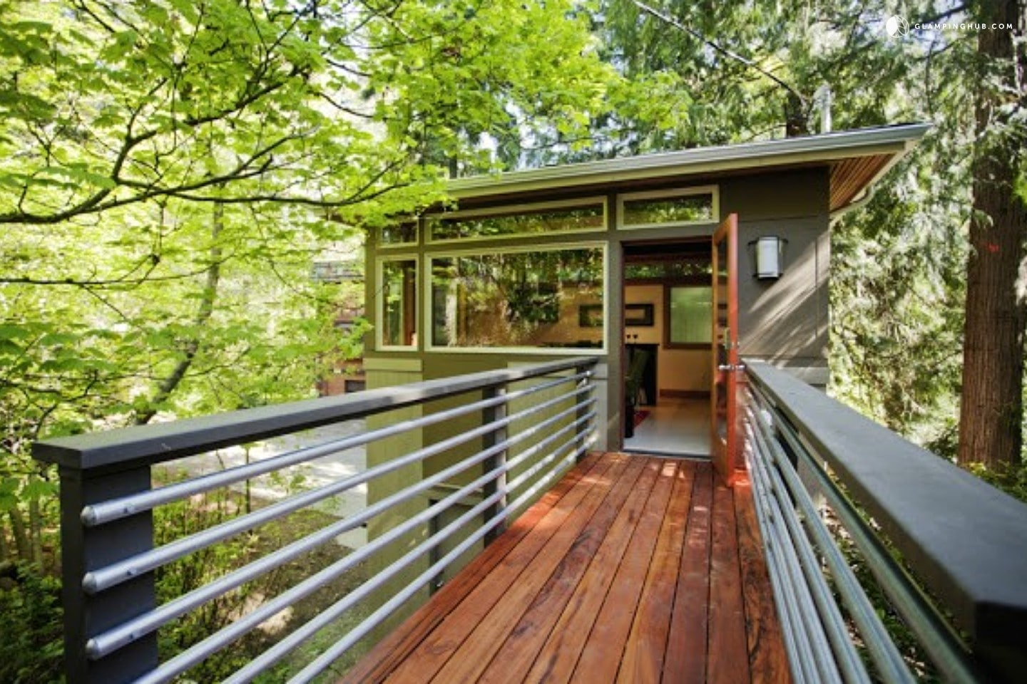 Glamping in the Pacific Northwest: Treehouses